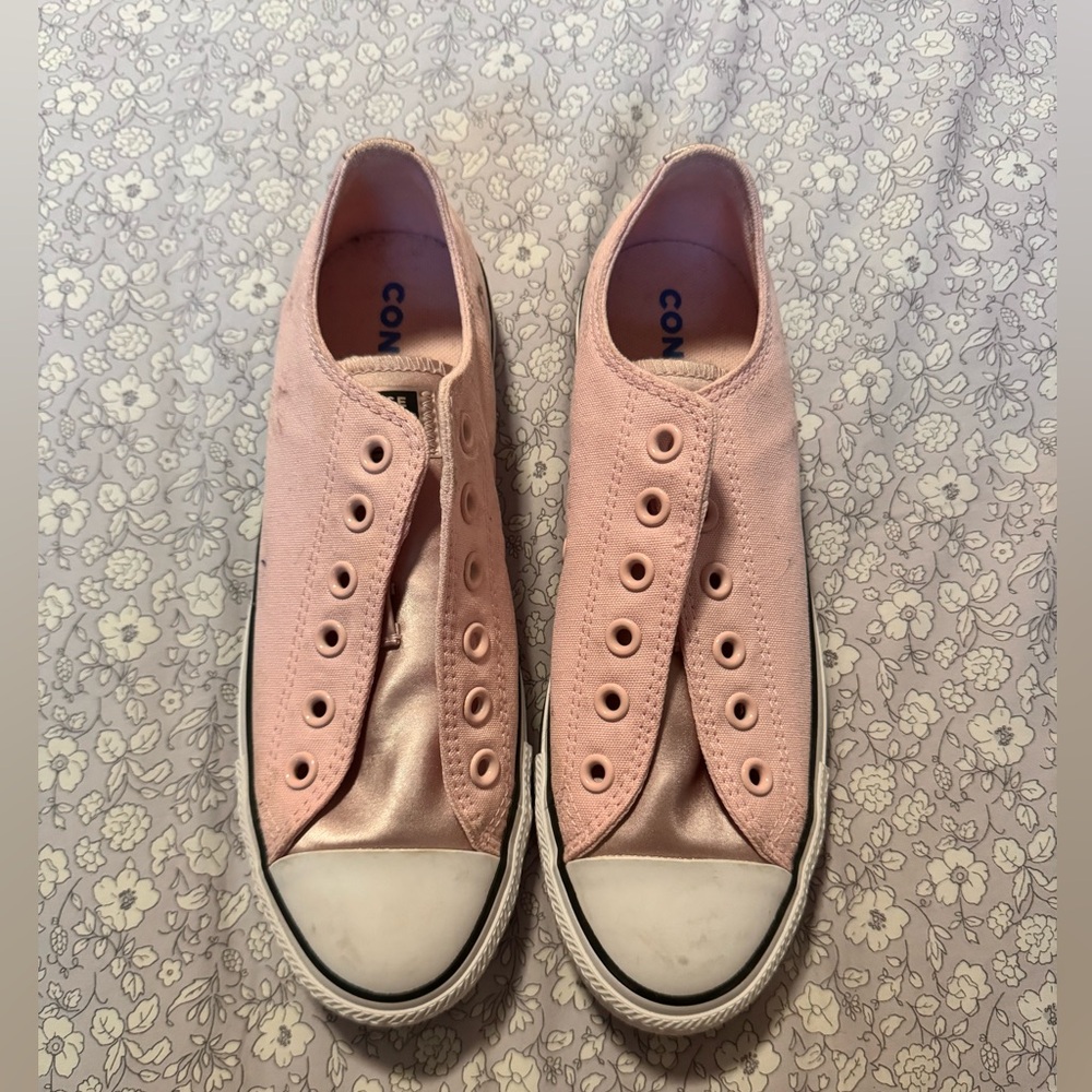 PinkConverse